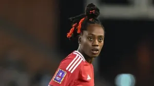 Manchester United beat rivals City to reach final of inaugural World Sevens