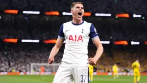 Micky van de Ven says it is time to change and believes Spurs ‘deserve trophies’