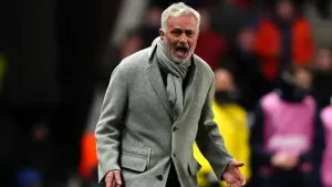Ole Gunnar Solskjaer gets better of Jose Mourinho as Besiktas win Istanbul derby