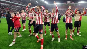 Wednesday’s briefing: Sunderland leave it late and Goodison gets a reprieve