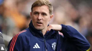 Former Man Utd midfielder Darren Fletcher takes charge of club’s under-18s