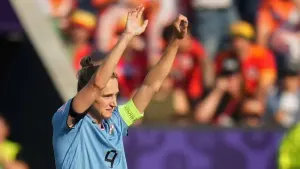 Vivianne Miedema nets landmark goal as Wales lose Euro opener to Netherlands