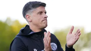 Alex Revell thanks Stevenage for ‘sticking together’ to go top with Saints win