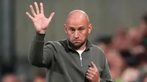 David Gray delighted as Hibernian respond to Midtjylland loss with win at Dundee