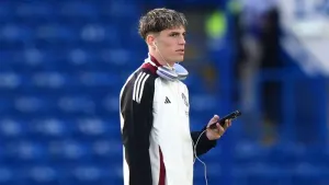 Manchester United want £50million for Chelsea target Alejandro Garnacho