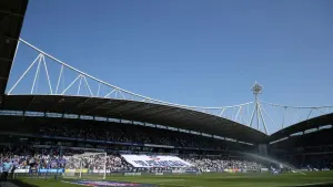 Michael Skubala ‘devastated’ as Lincoln lose lead to late Bolton leveller