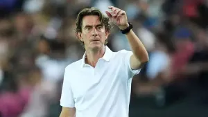 Thomas Frank only wants players who want to wear ‘fantastic badge’ of Tottenham