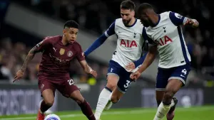 Tottenham open talks with Man City over potential Savinho signing