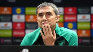Ernesto Valverde considers Arsenal ‘one of the favourites’ for Champions League