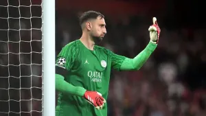 Gianluigi Donnarumma closing in on deadline-day switch to Manchester City