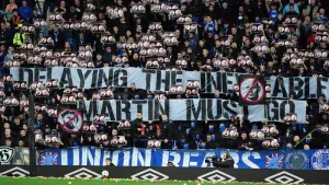 Rangers progress to Premier Sports Cup semi-finals amid protests by home support