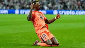 Marcus Rashford makes it clear he wants to stay at Barcelona
