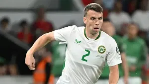 Seamus Coleman urges team-mates to handle pressure of playing for Ireland