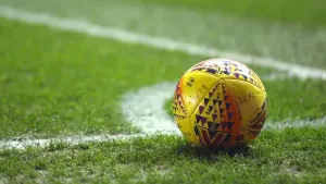 Braintree leave it late to snatch a point at Scunthorpe