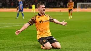 Joe Gelhardt earns Hull victory against Portsmouth in five-goal thriller