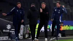 Karl Robinson slates referee after Salford lose at MK Dons