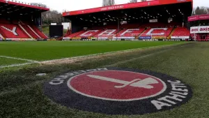 Charlton supporter dies after Portsmouth game abandoned