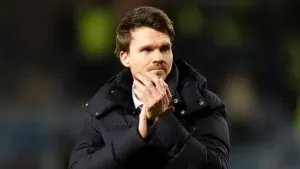Danny Rohl hails determination over style as Rangers edge Hibernian to go third