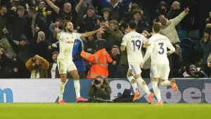 Dominic Calvert-Lewin scores again as rejuvenated Leeds ease past Crystal Palace
