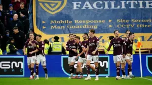 Hearts strengthen their position at the top with win over Rangers