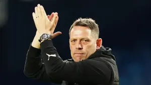 Leam Richardson striving for consistency after Reading hammer 10-man Plymouth