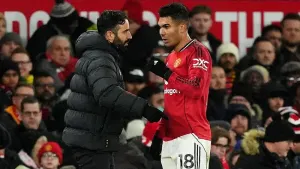 Manchester United booed off as Wolves claim just their third point of the season