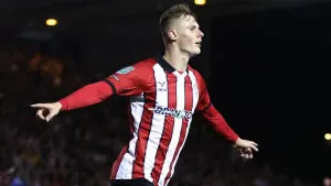 Rob Street on the spot as Lincoln snatch dramatic win at Stockport