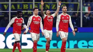 Arsenal seal Champions League last-16 place with win over Inter