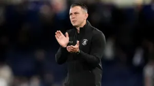 Craig Short happy to win final match before Matt Bloomfield takes over at Oxford