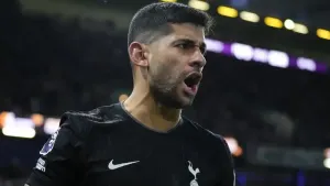 Cristian Romero’s last-minute goal rescues a point for Tottenham at Burnley