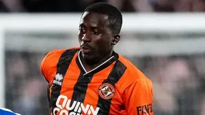 Dundee United break down stubborn Ayr to reach last 16