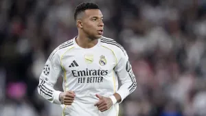Kylian Mbappe double in win over Villarreal helps send Real Madrid top of LaLiga
