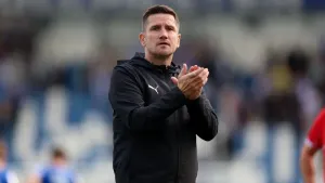 Lee Bell hails Crewe’s character in hard-fought victory over Colchester