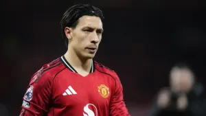 Lisandro Martinez bites back after being the butt of Manchester derby jokes