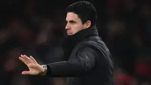 Mikel Arteta defends Gabriel Martinelli after incident with Conor Bradley