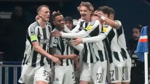 Newcastle clinch seeded play-off place after drawing with PSG in France