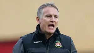Phil Parkinson frustrated by late Leicester leveller as Wrexham denied victory