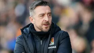 Port Vale boss Jon Brady calls for more support in transfer window