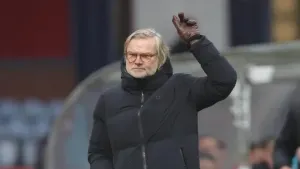 Seven Pressley salutes Dundee’s patience after beating nine-man Kilmarnock