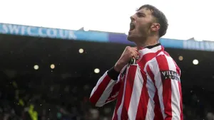 Sheffield United cruise to New Year’s Day victory over Leicester