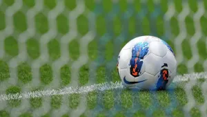 Yeovil end winless run with victory over Braintree