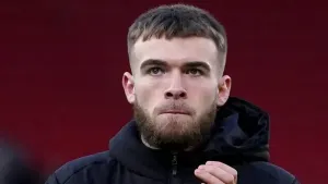 Aaron Drinan’s 23rd goal of the season earns Swindon victory at Harrogate