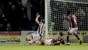 Hearts title charge stutters at St Mirren after yet another red card