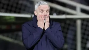 It’s embarrassing – Jim Goodwin savages Dundee United for collapse at Hibernian