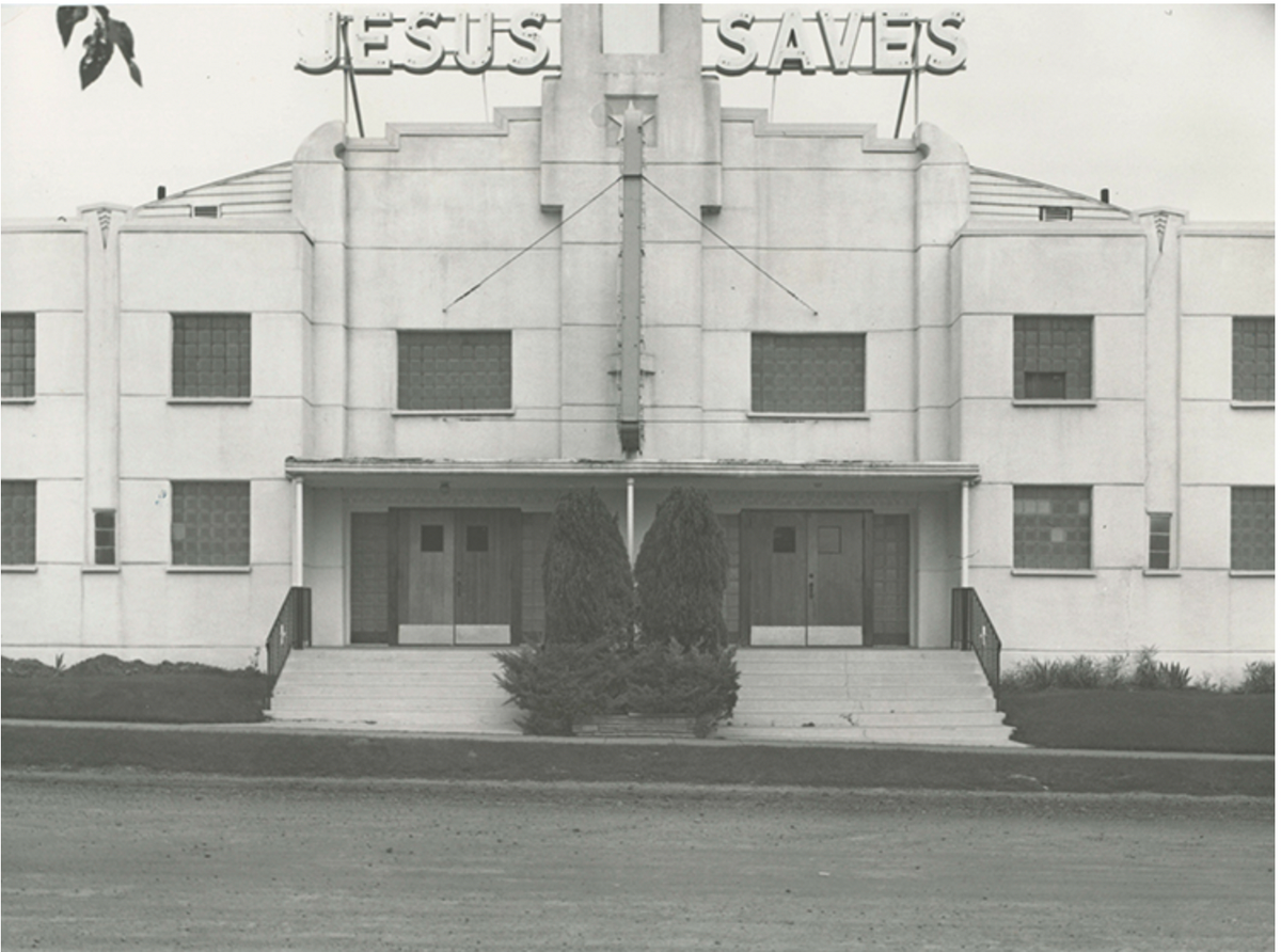 "Basically Church Type Stuff:" Old Timey Christian Americanism and the Rhizomatic History of American Fascism