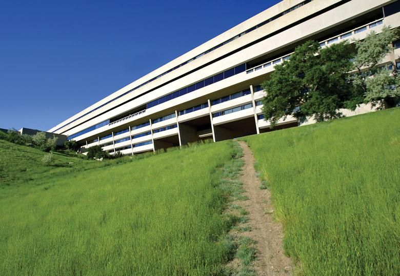 Superweek for Destination Project features presentation of massing options