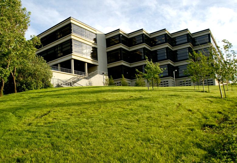 U of L Board of Governors appoints five research chairs