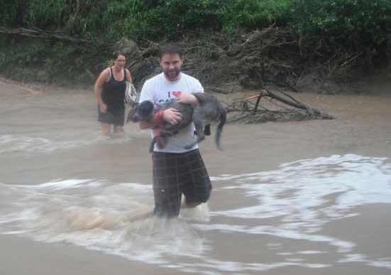 Alums making best of flooding situation