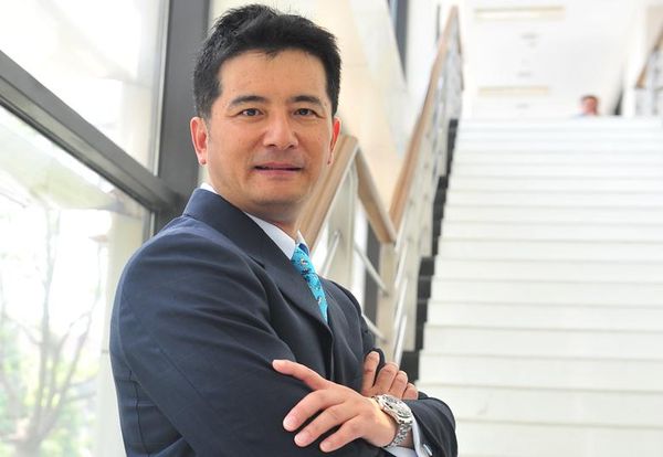 Calgary Connection - Meet Dr. YJ Bao