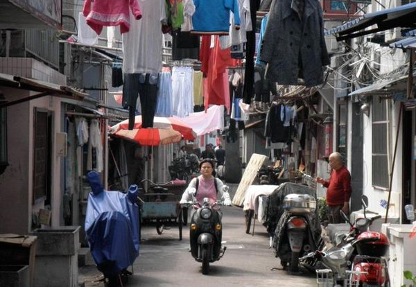 Field study illuminates modern-day China for U of L students